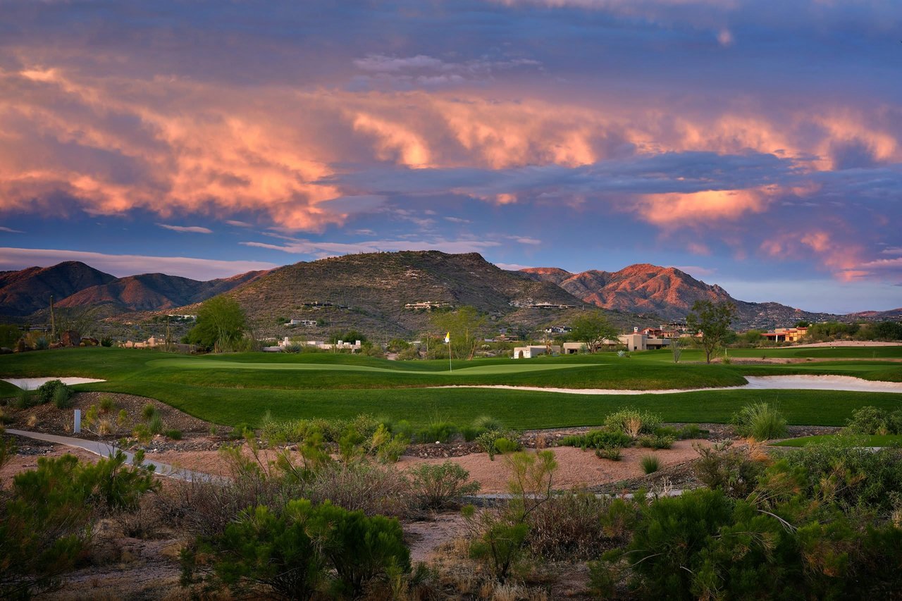 5 Reasons To Love The Desert Mountain Lifestyle