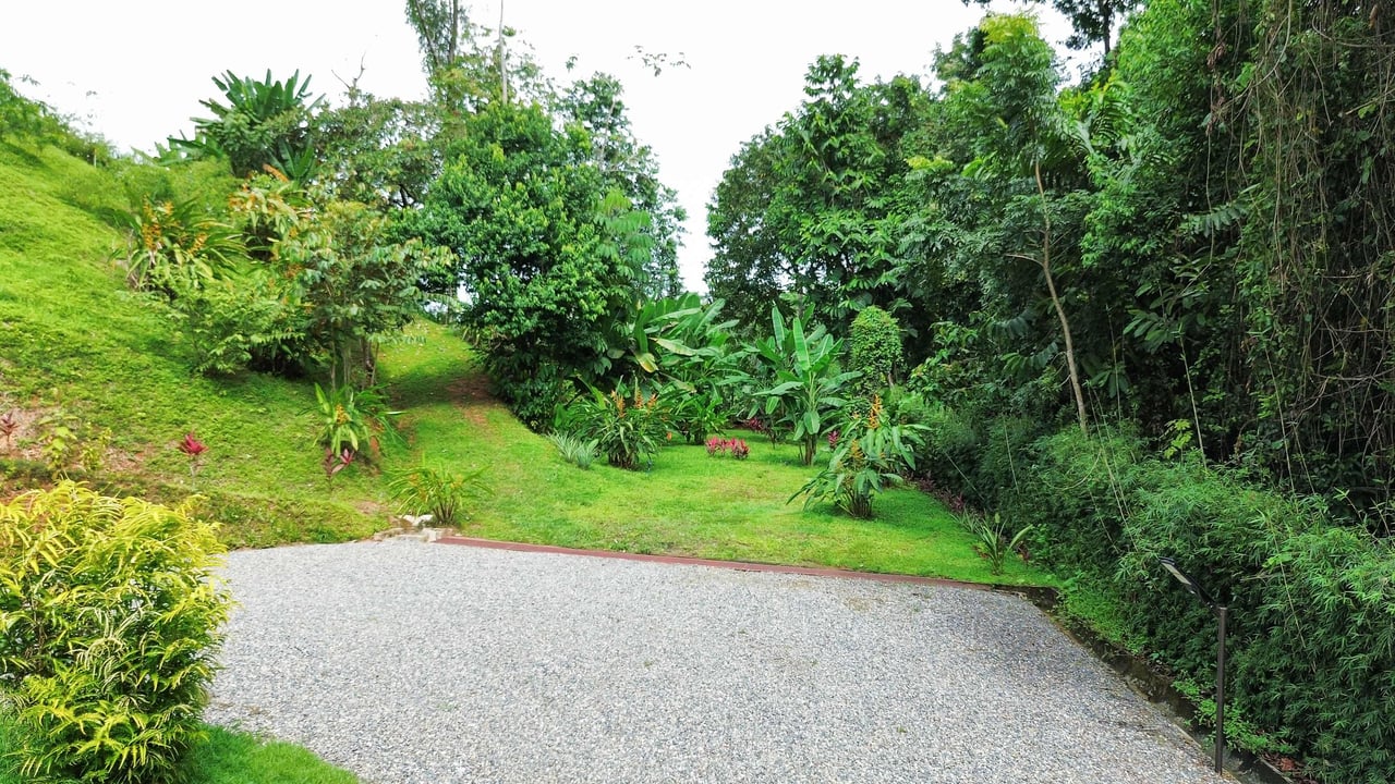 Casa La Paz: A Private Oasis of Luxury and Adventure in the Heart of Ojochal!