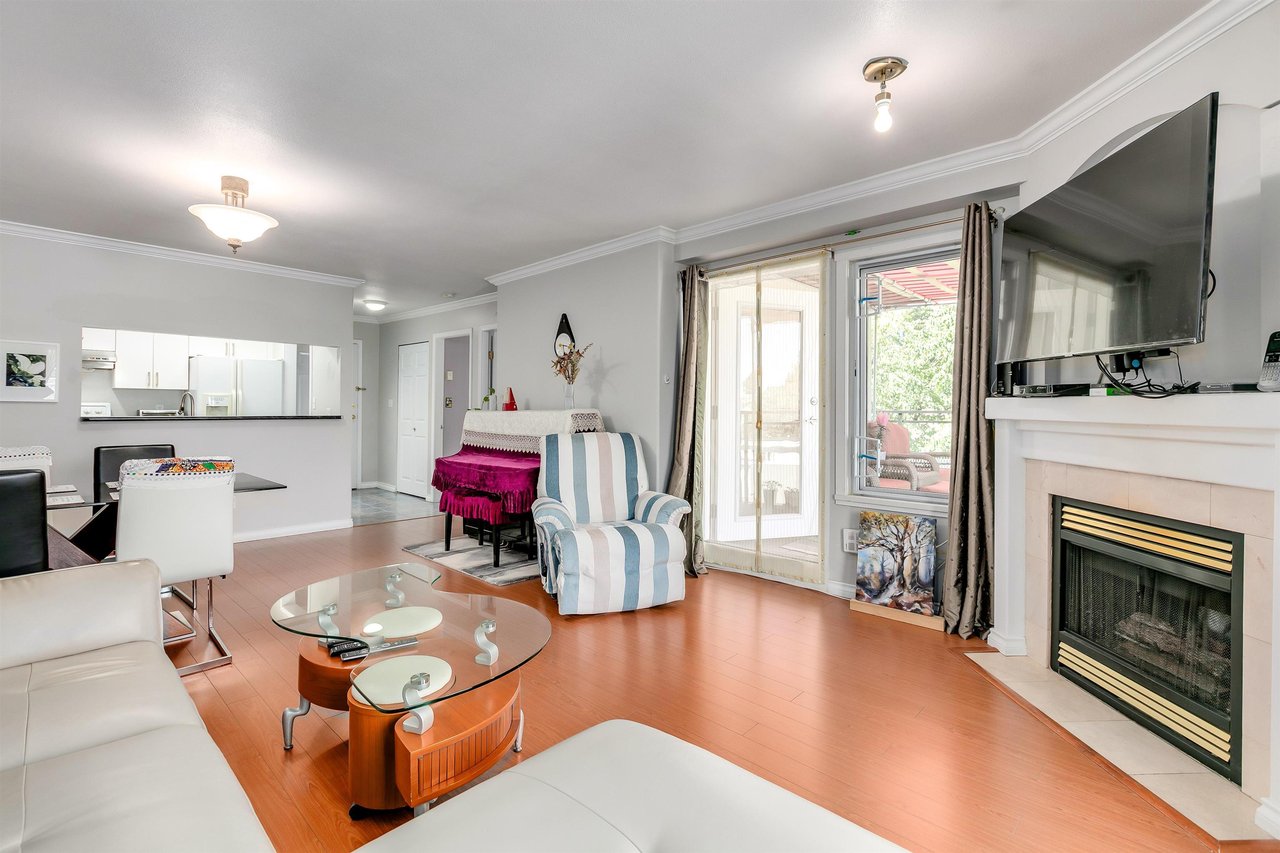 PH1-2405 Kamloops Street, Vancouver