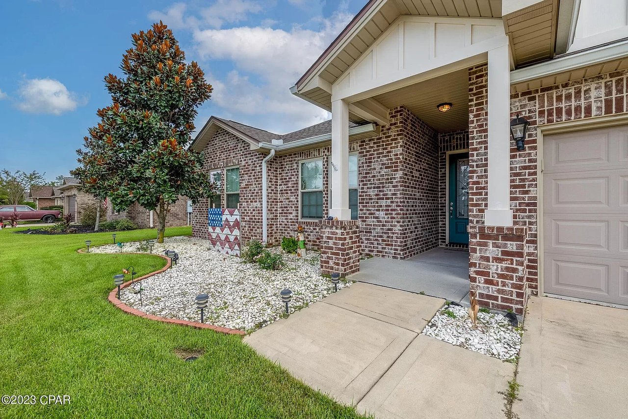 3740 CEDAR PARK Drive