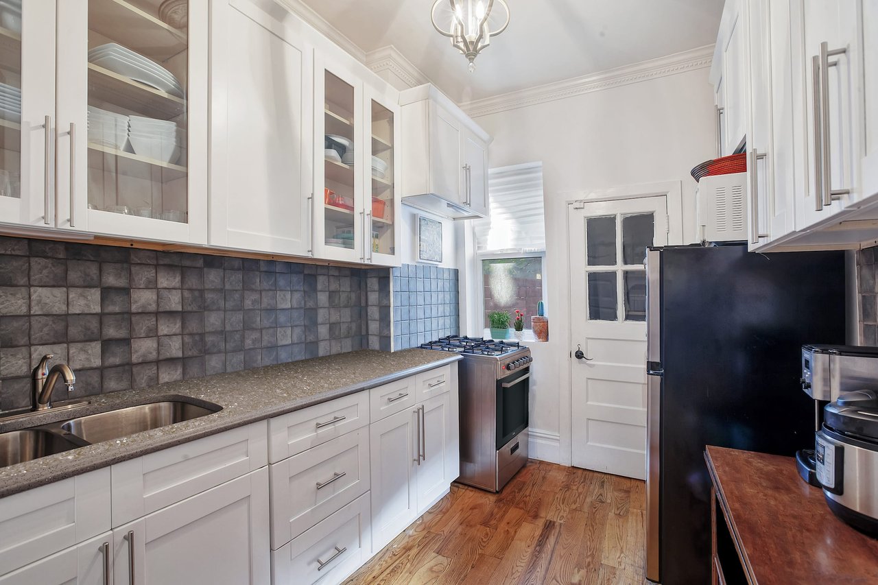 1436 Sterling Place
