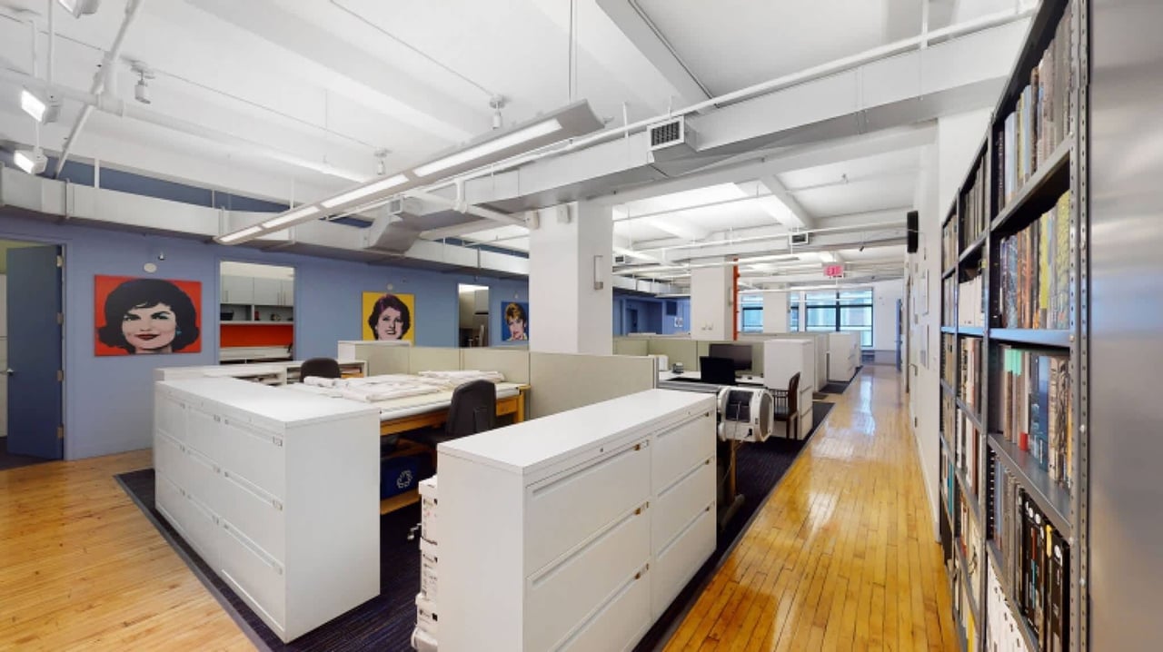 135 W 27Th St - Office Unit