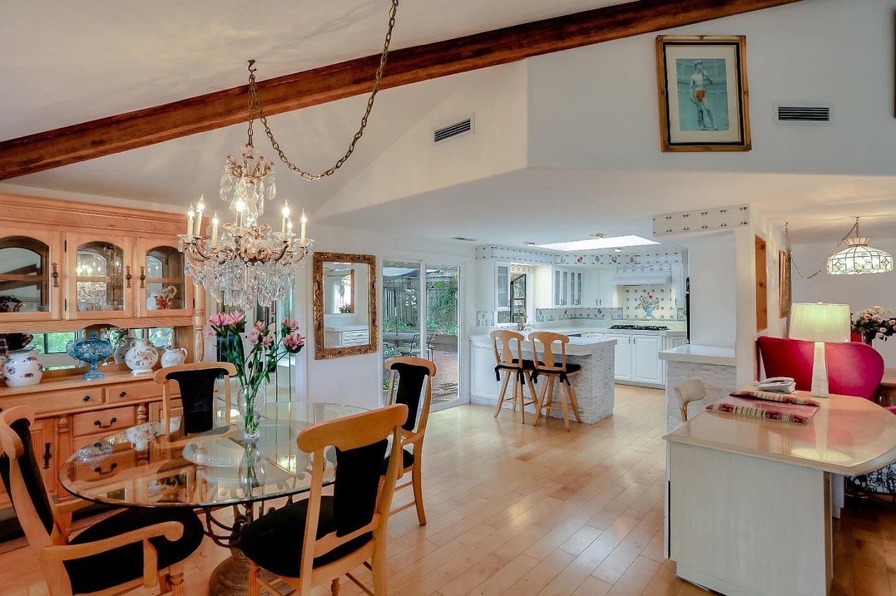10 Upper Cir