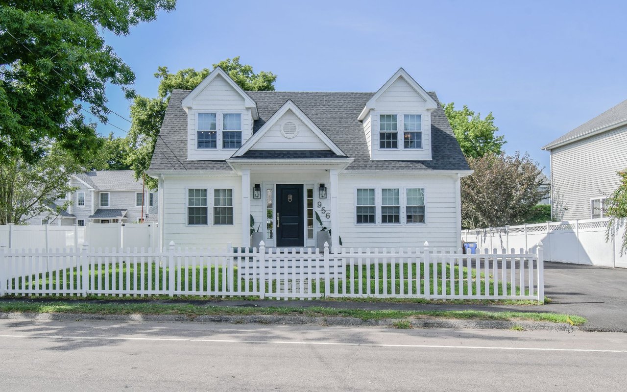 956 Oldfield Road