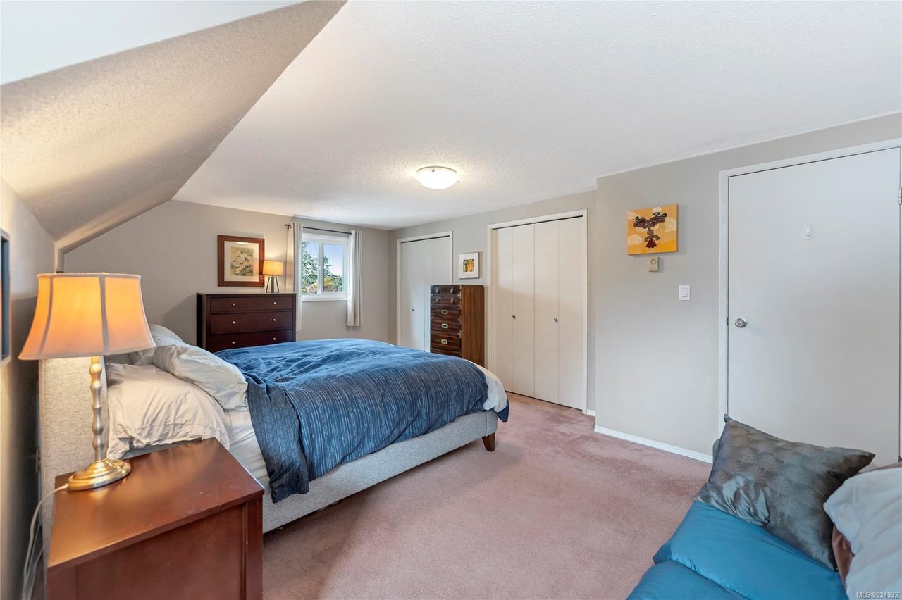 7639 Sigmar Pl