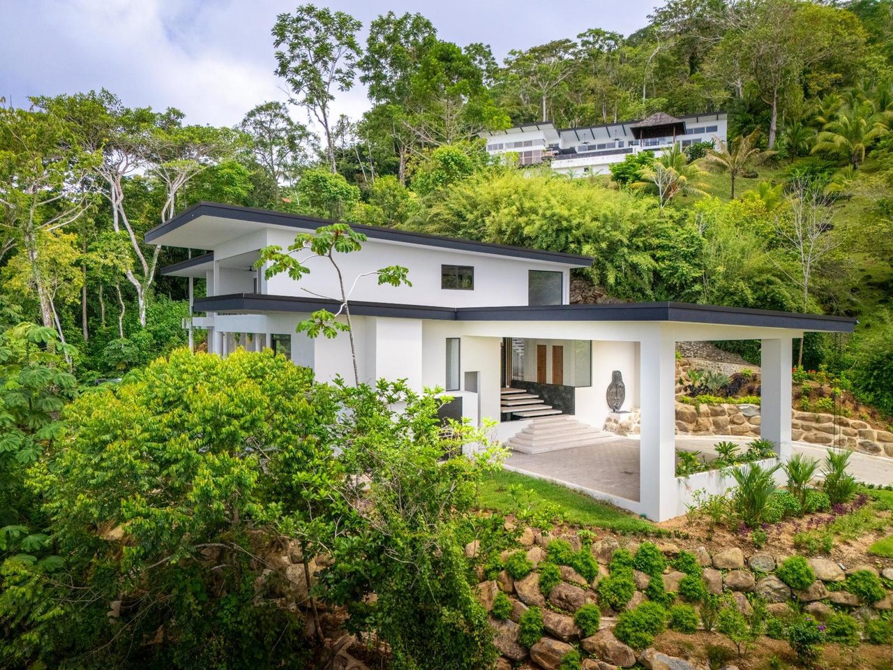 Contemporary Wellness Estate, Dominical, Puntarenas