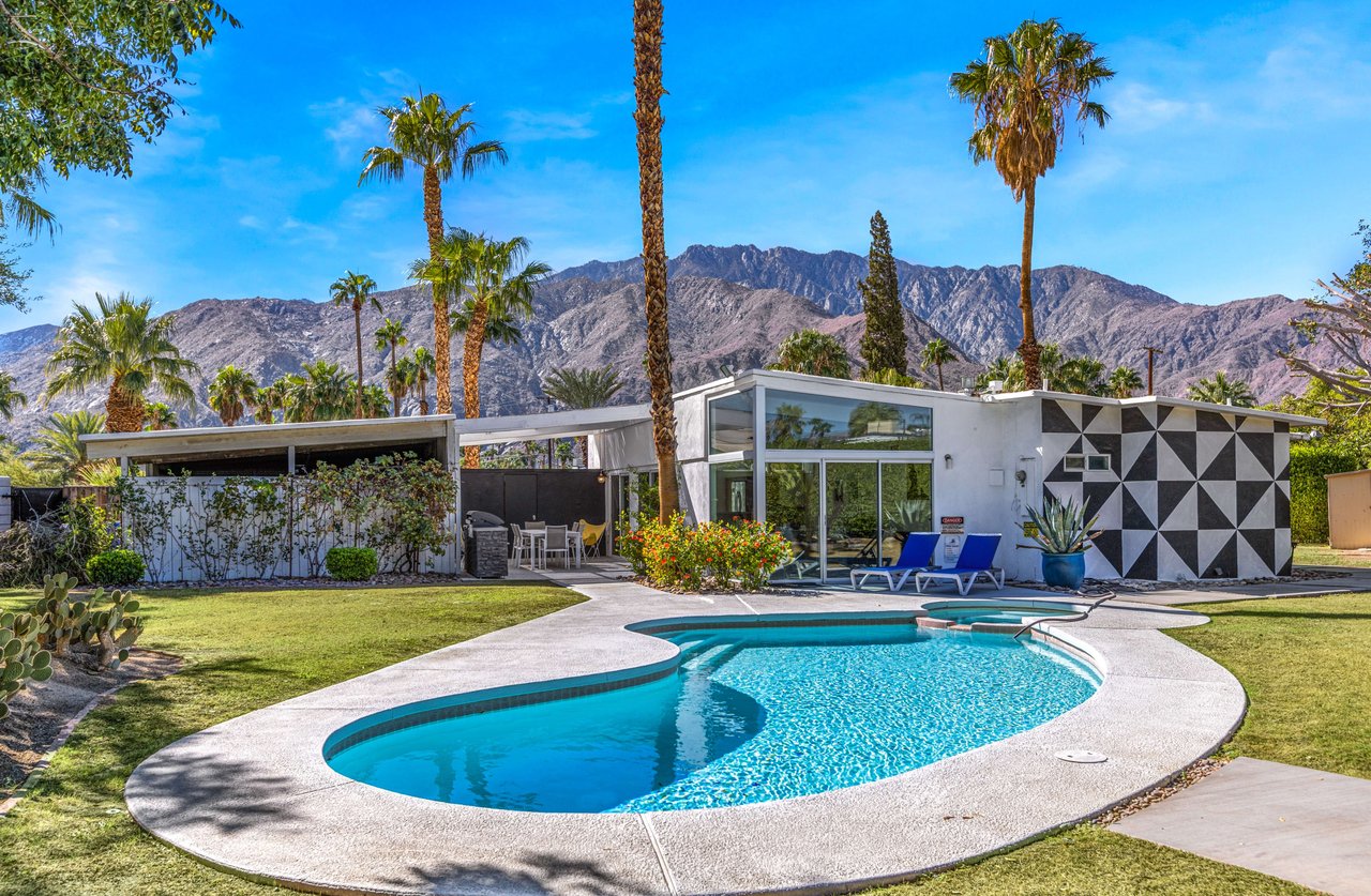 Palm Springs Classic Mid Century Modern Architecture