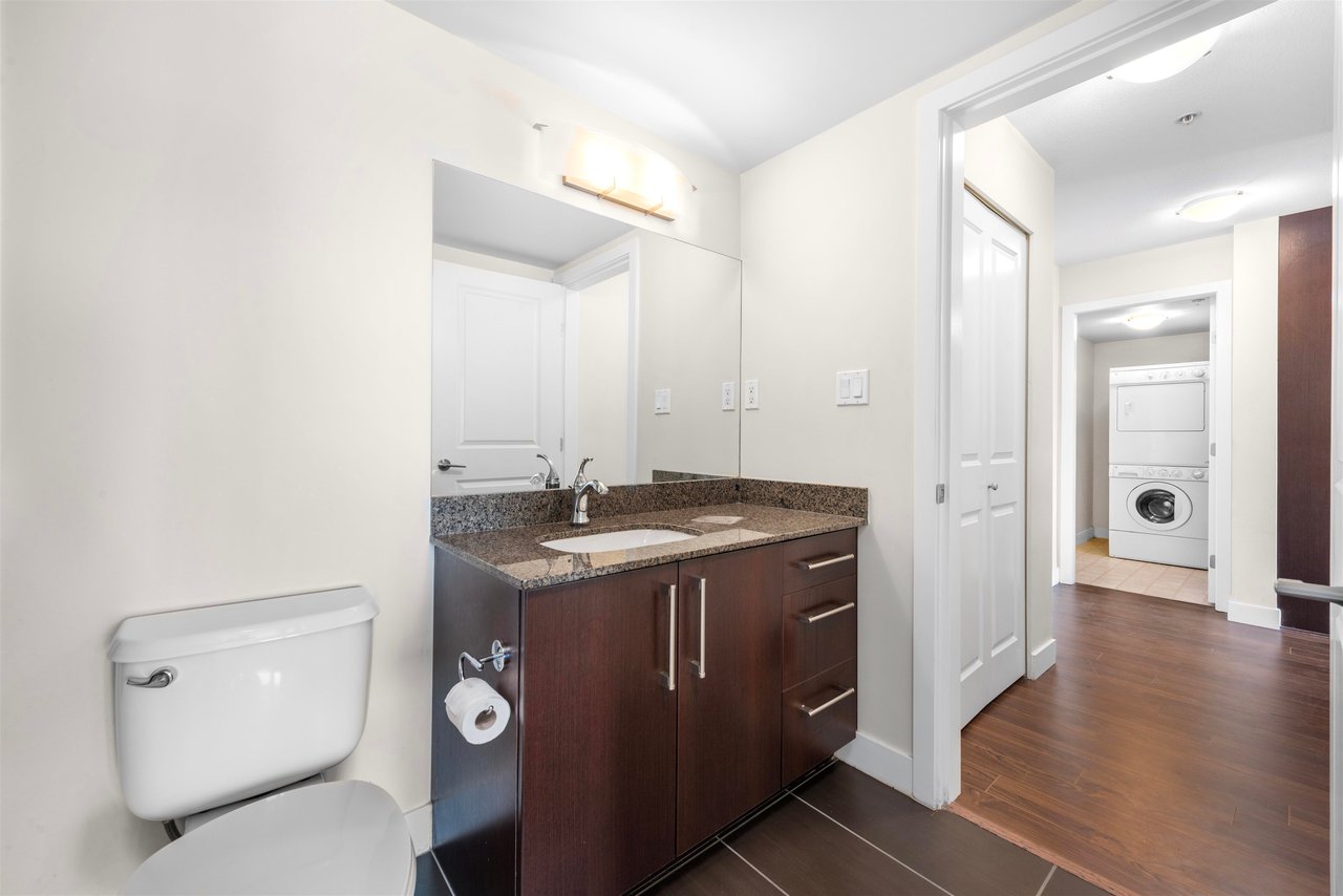 307-15795 Croydon Dr