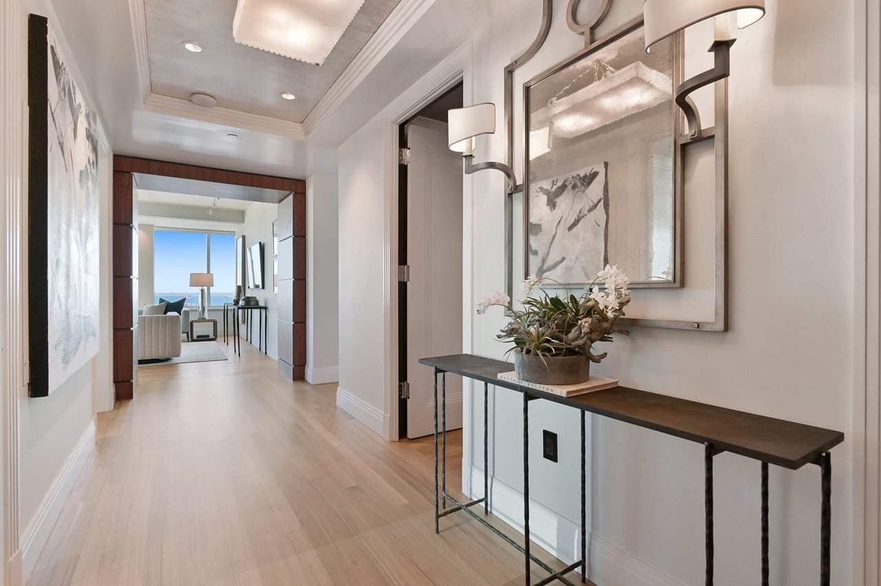 Art Deco Elegance at the St. Regis