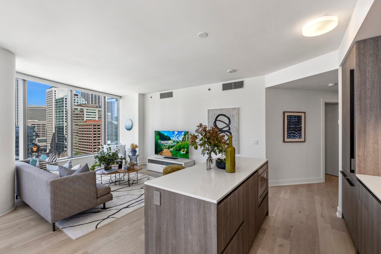 201 Folsom St #15A