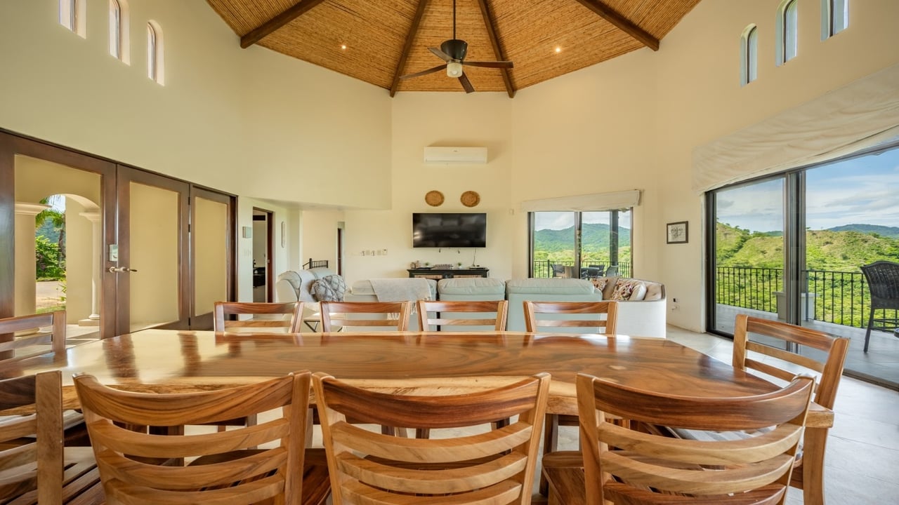 Mediterranean Infinity Pool Home, Flamingo, Guanacaste