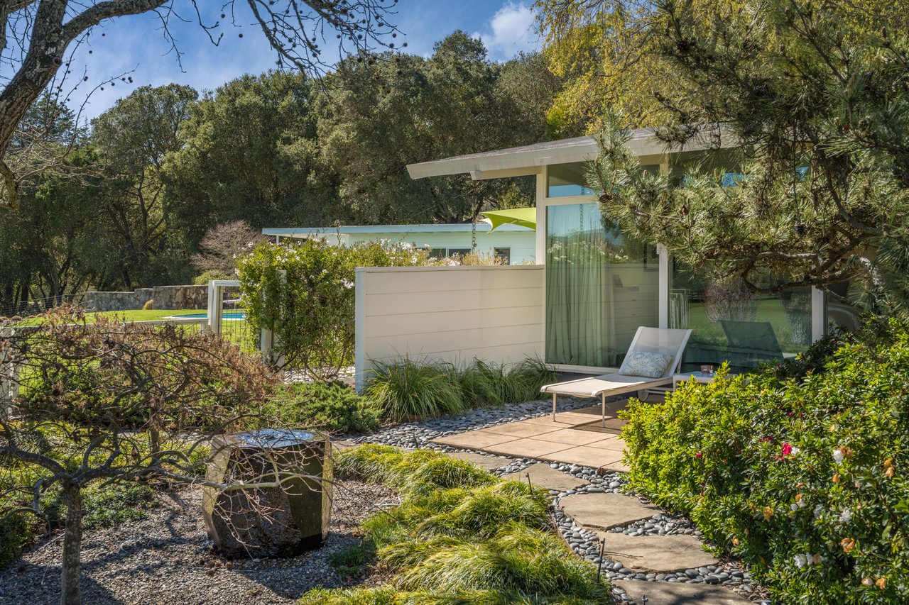 Mid-Century Modern in Sonoma