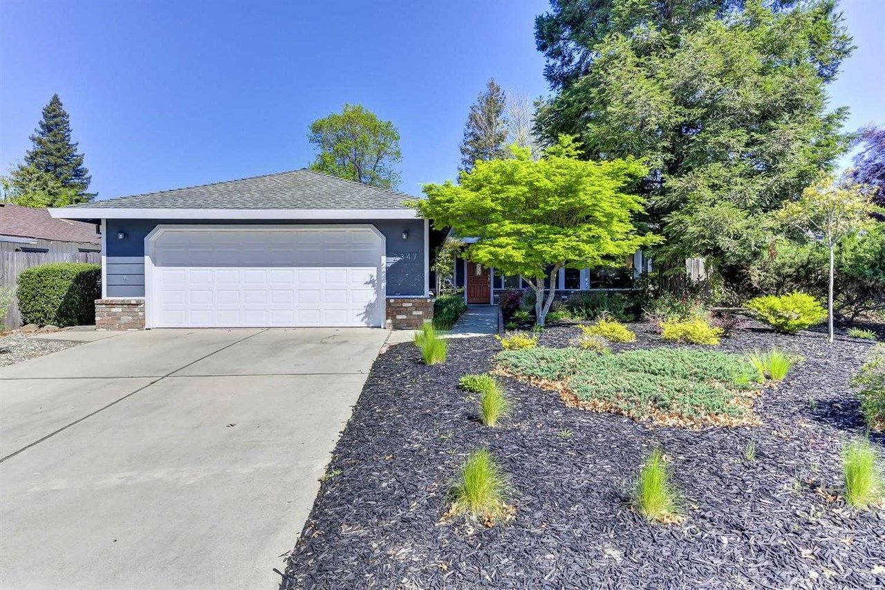 2347 Glacier Drive