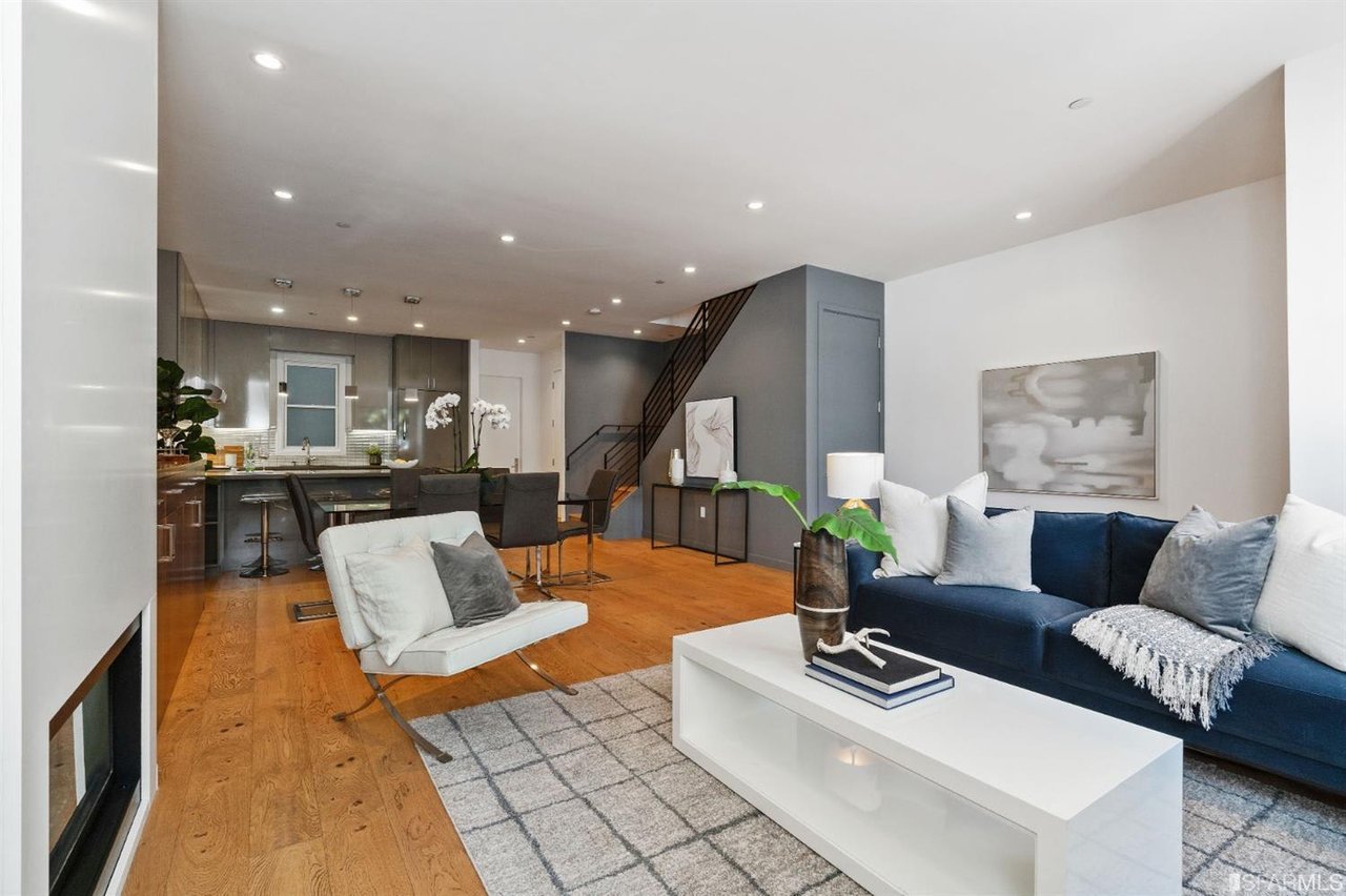 200 Dolores St #3