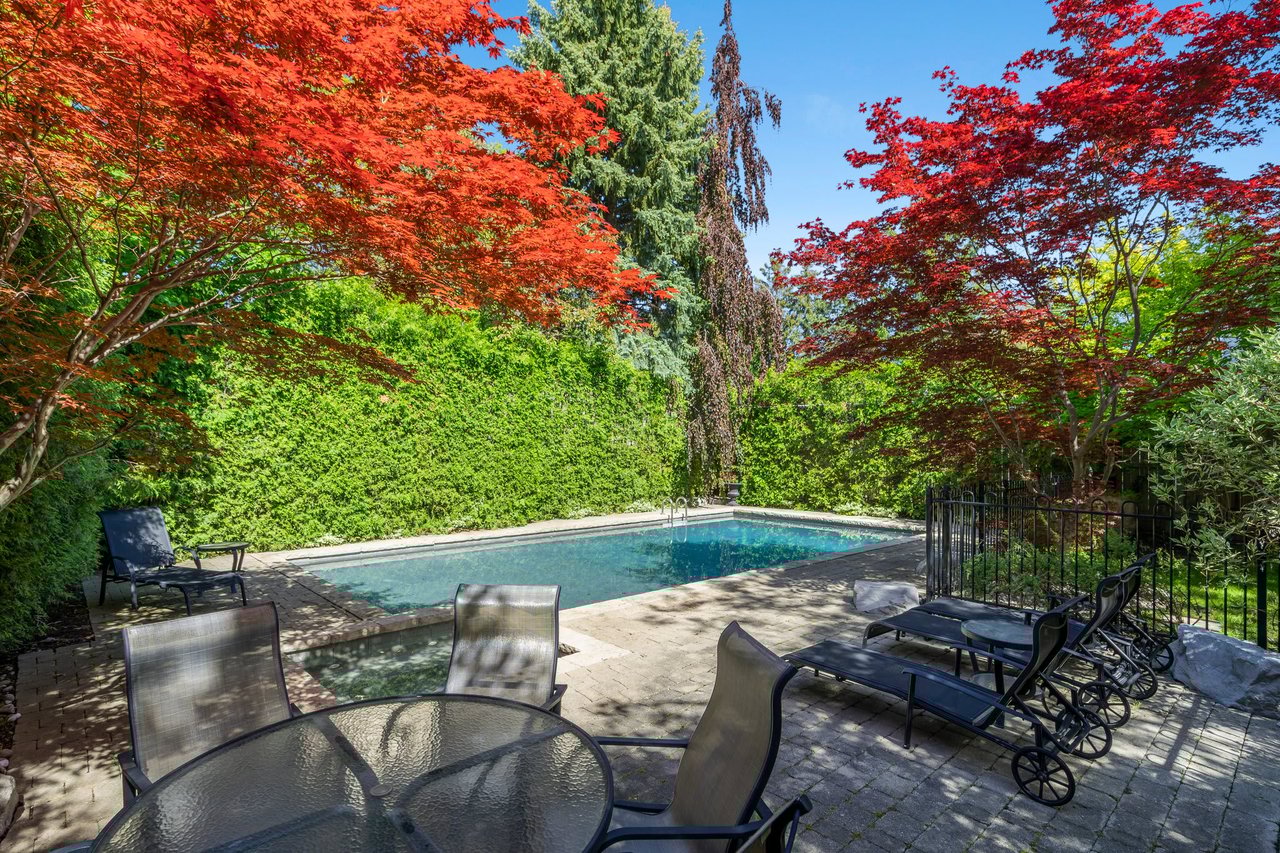 SOLD: Most Prestigious Location 