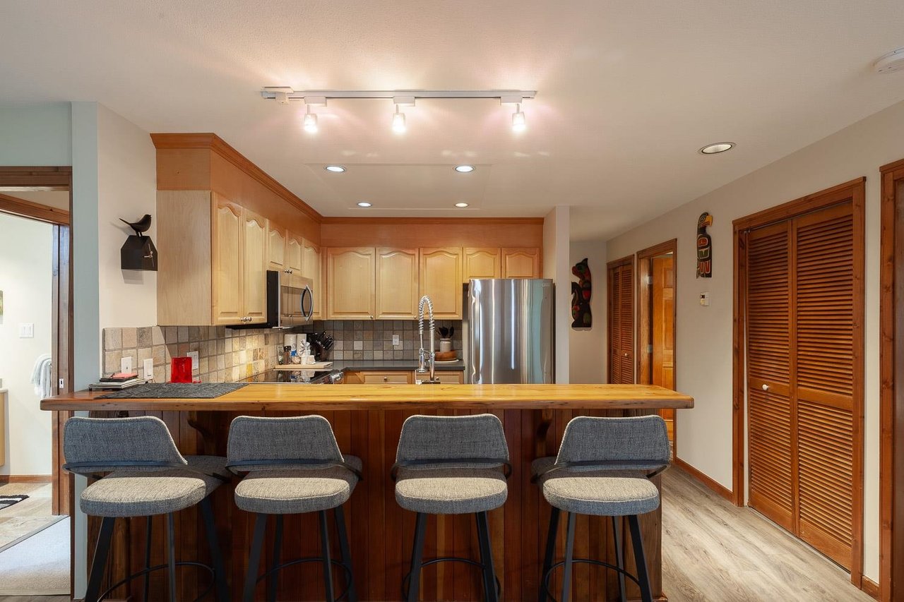 18-4636 Blackcomb Wy