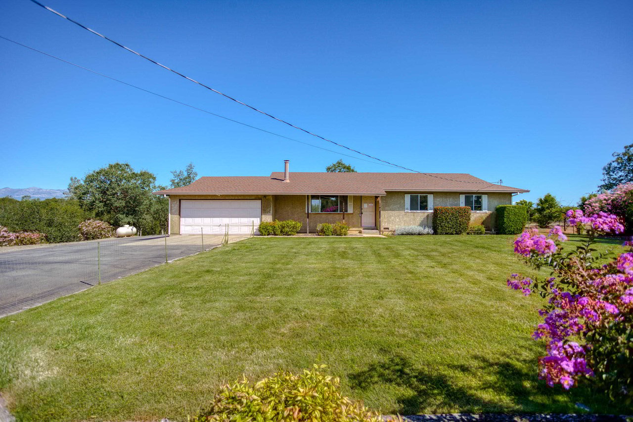 6768 Happy Valley Rd
