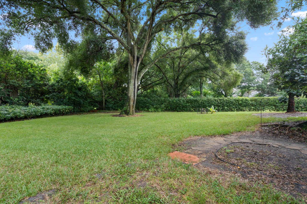 2563 CARTER GROVE CIRCLE
