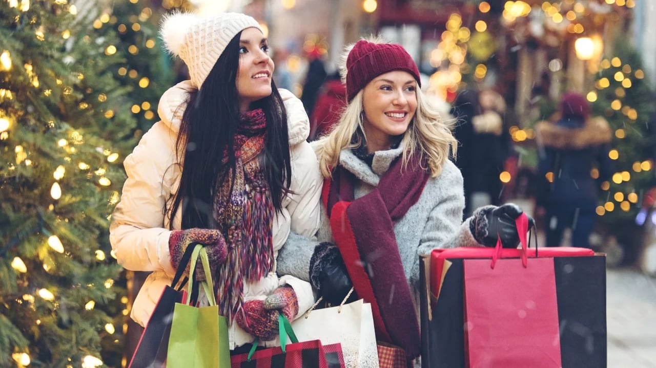 When to Start Christmas Shopping for the Best Deals!