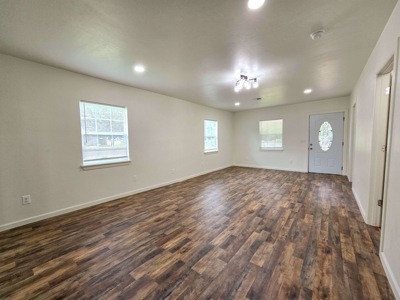 418 N Shawnee