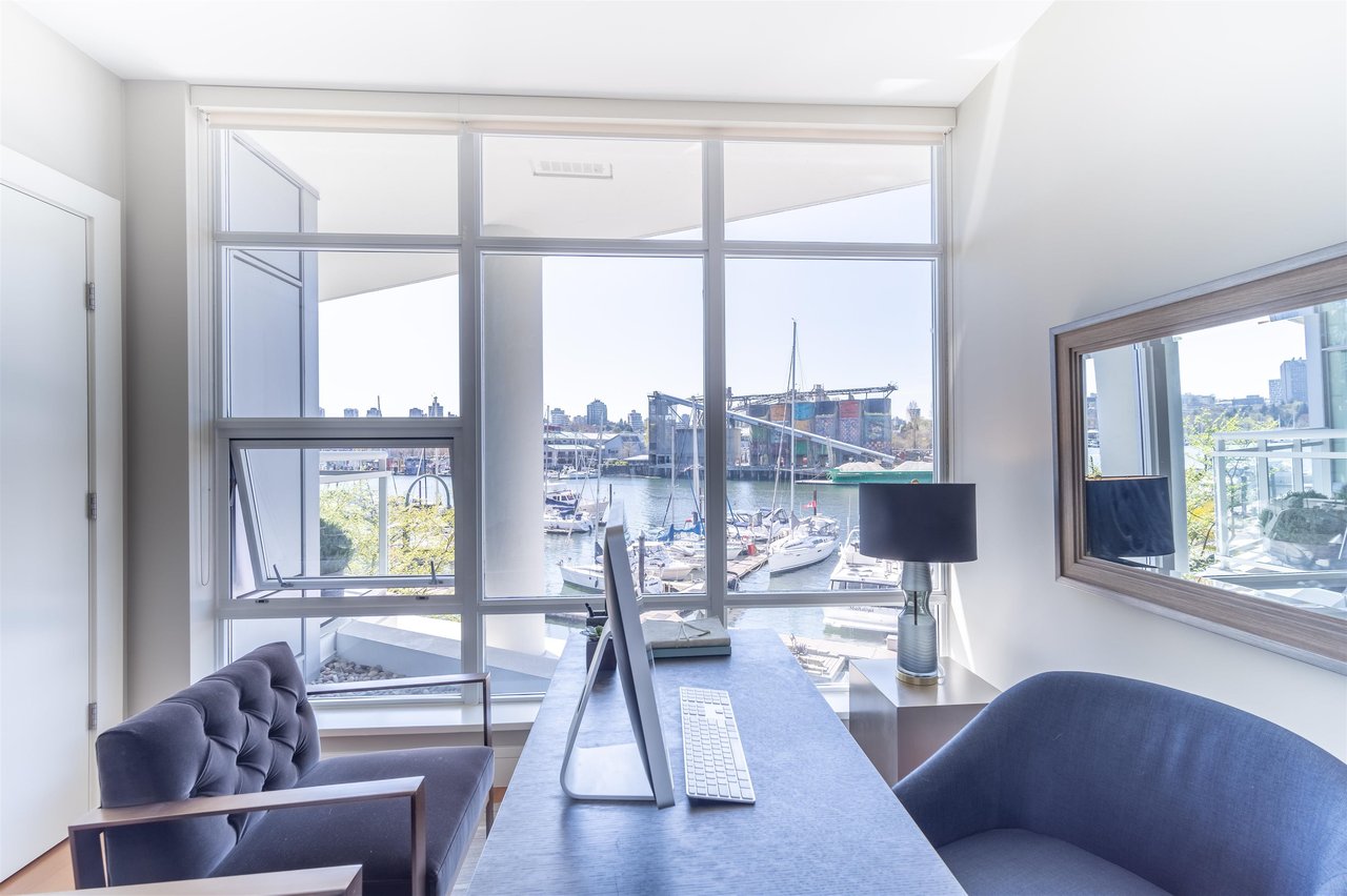 203-628 Kinghorne Mews, Vancouver