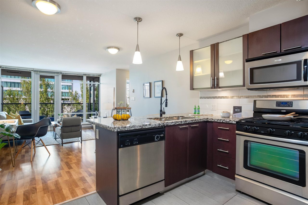 609-7888 Saba Rd