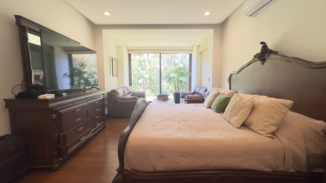 Multi Level Contemporary Estate, Curridabat, San Jose