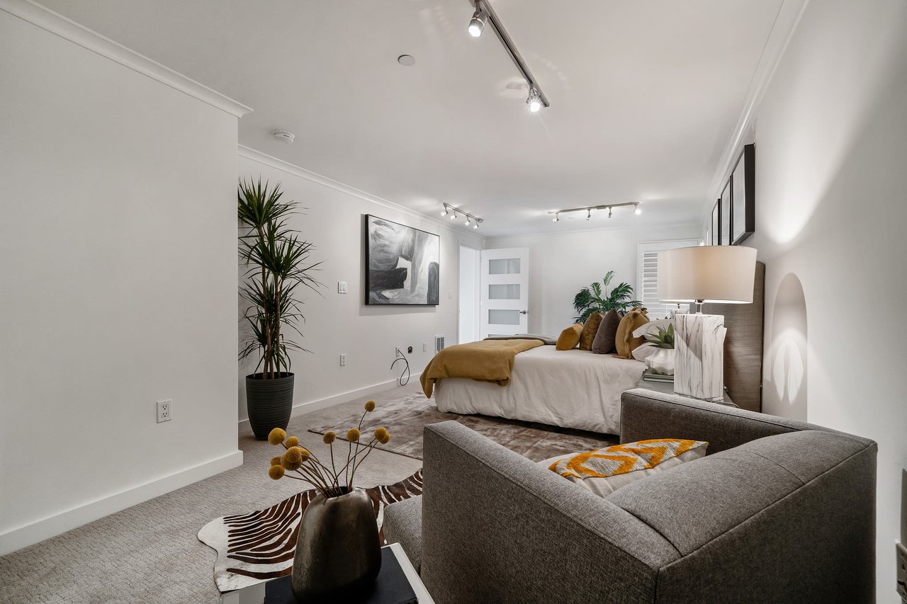 25 Sierra St, #202