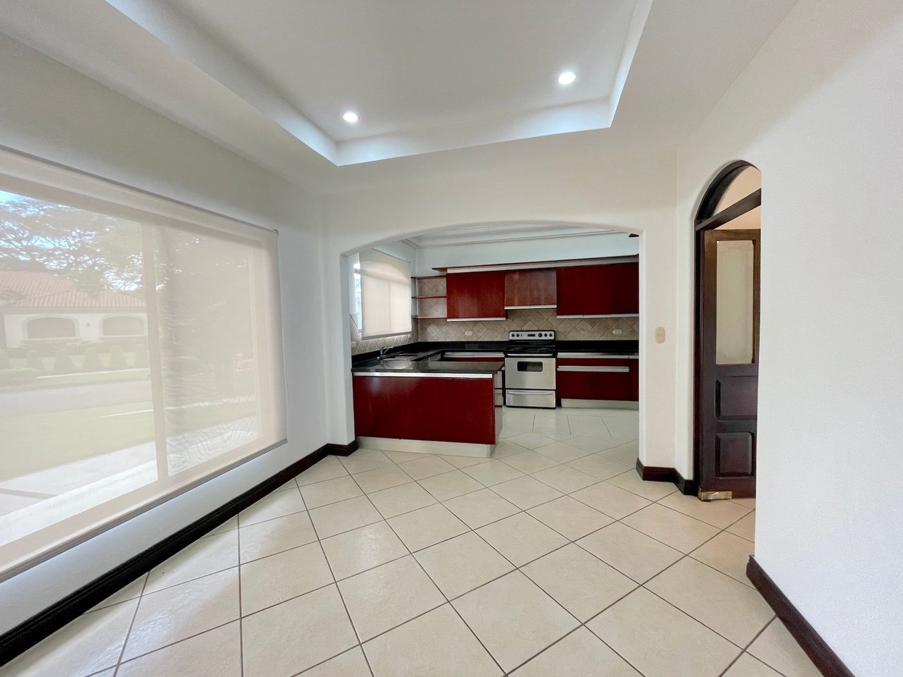 Neo Colonial Investment Home, Santa Ana, San Jose