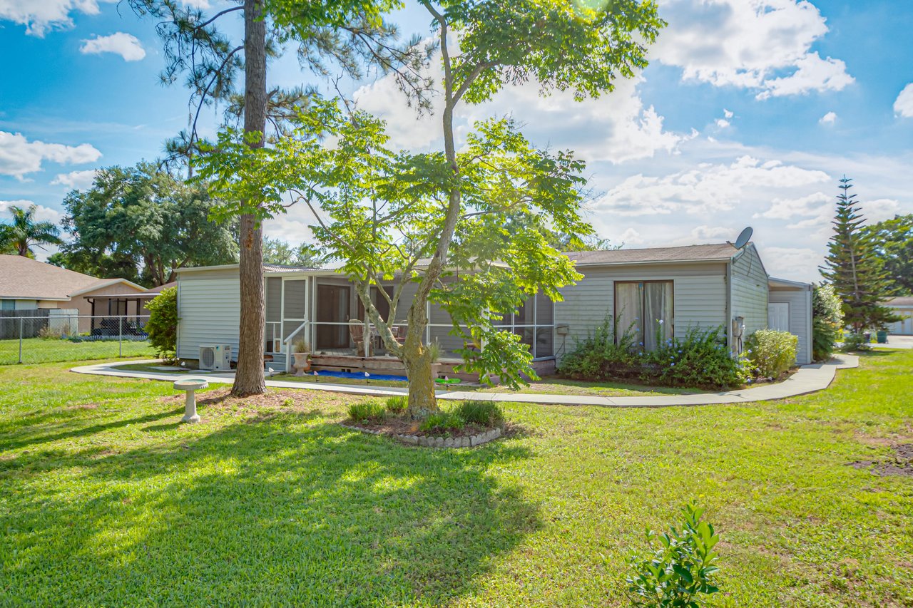 2536 MARTHA  LANE