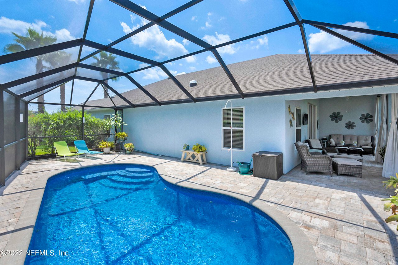137 TIDAL LN