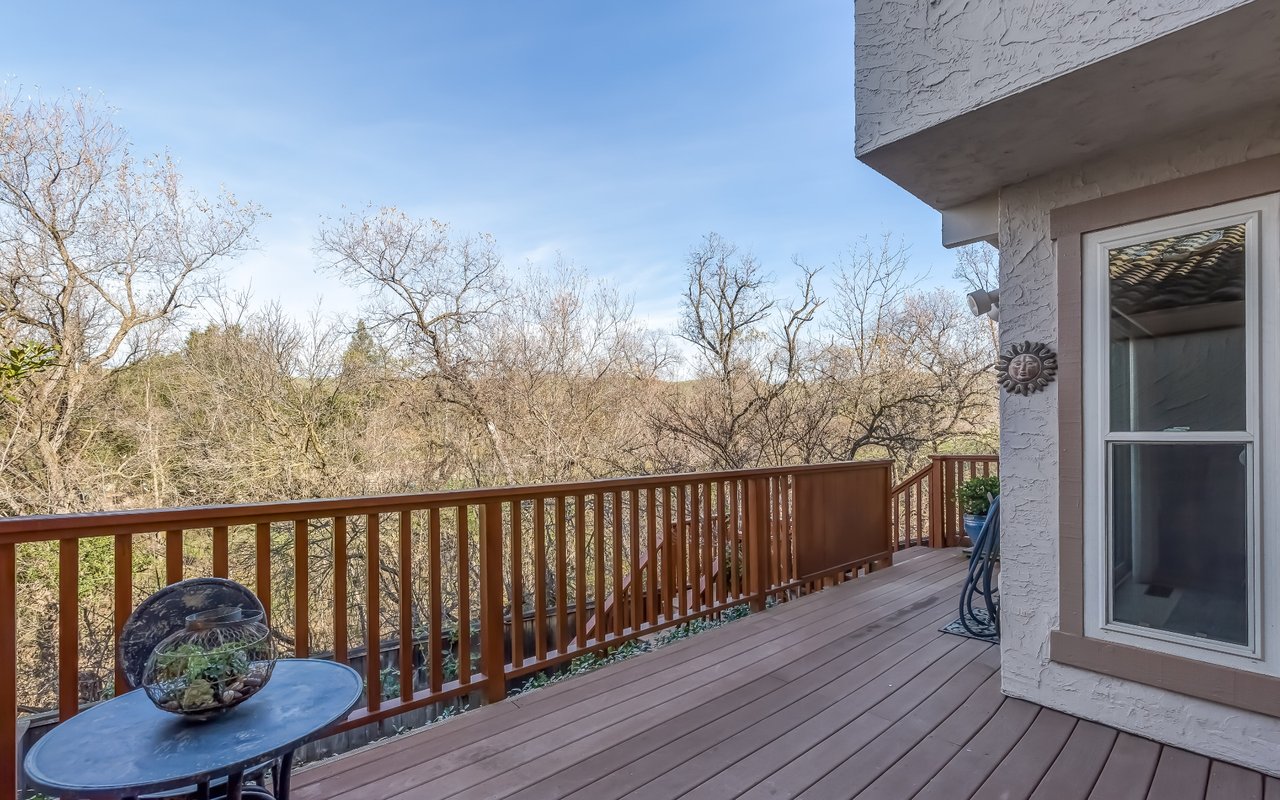 83 Leeds Ct, E
