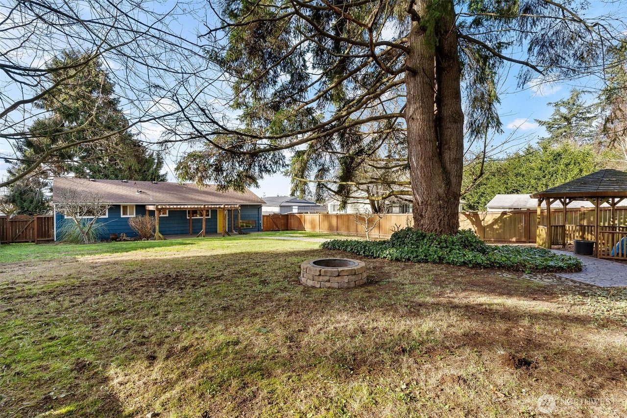 17103 44th Ave