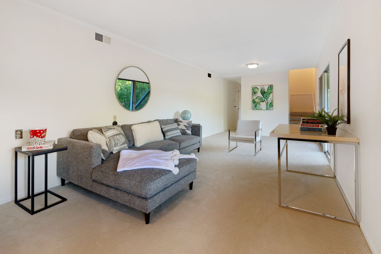 65 Stuyvesant Drive, San Anselmo