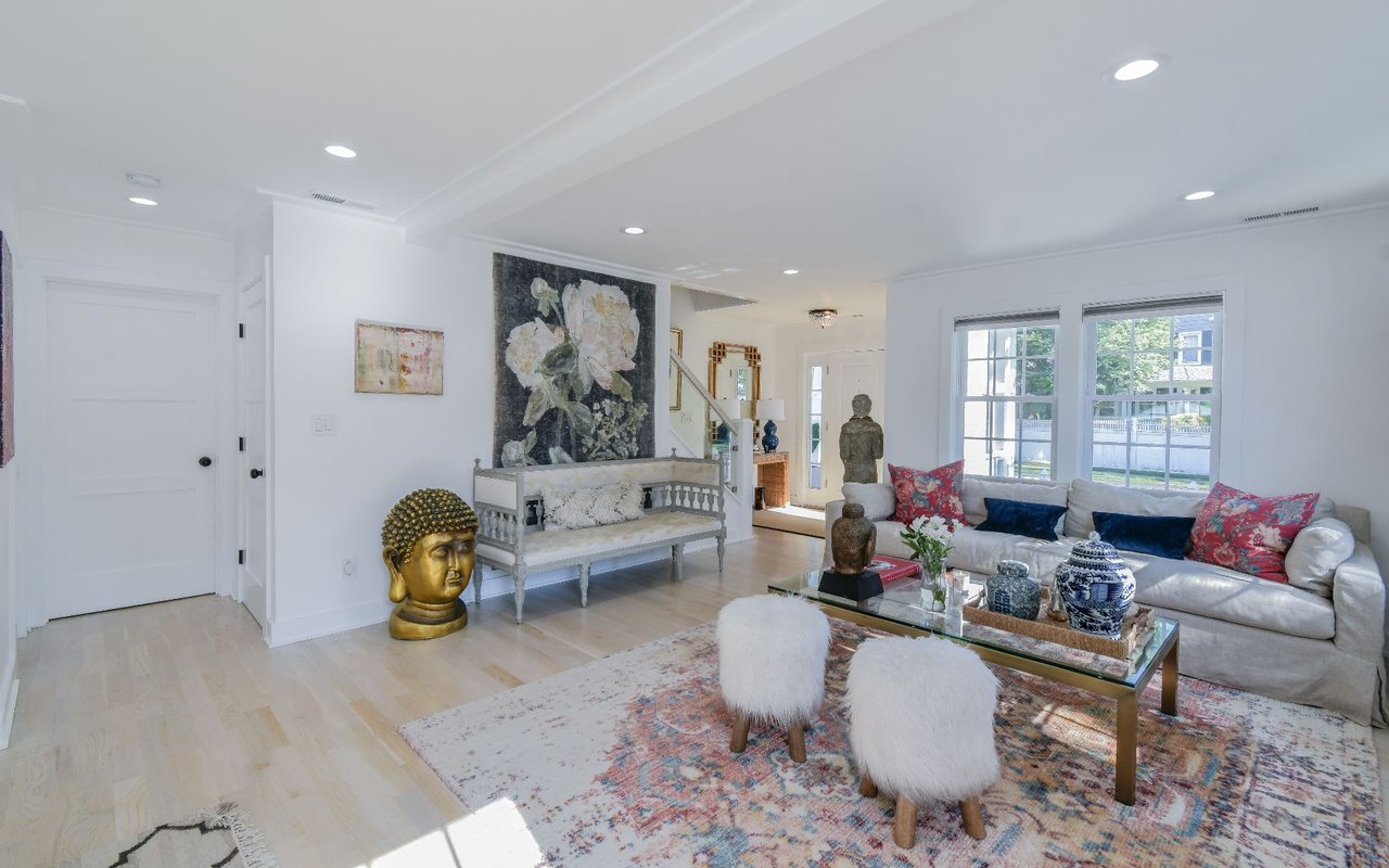 956 Oldfield Road
