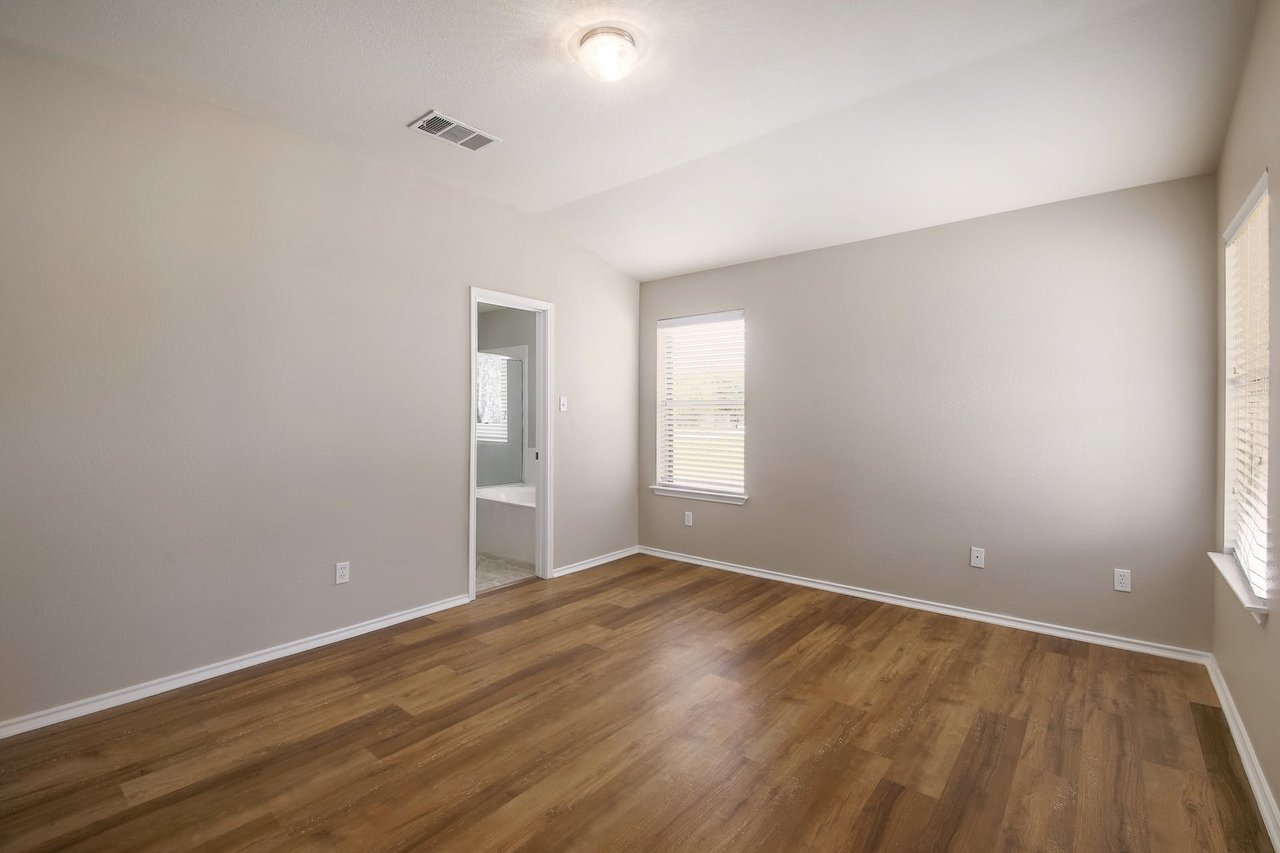 800 Sweet Leaf Ln, Pflugerville, Texas 78660