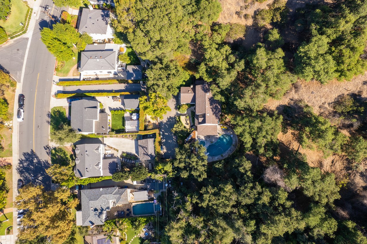 Cape Code Compound in Glenoaks Canyon