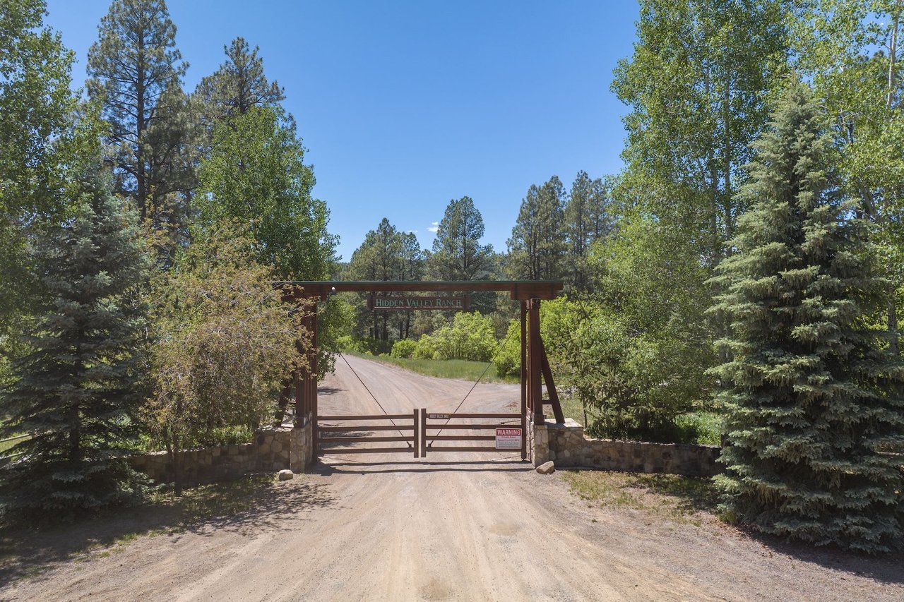X Piney Place