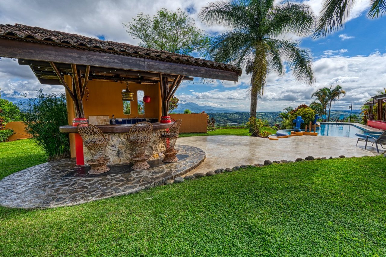 Grand Mountain View Estate, Perez Zeledon, San Jose