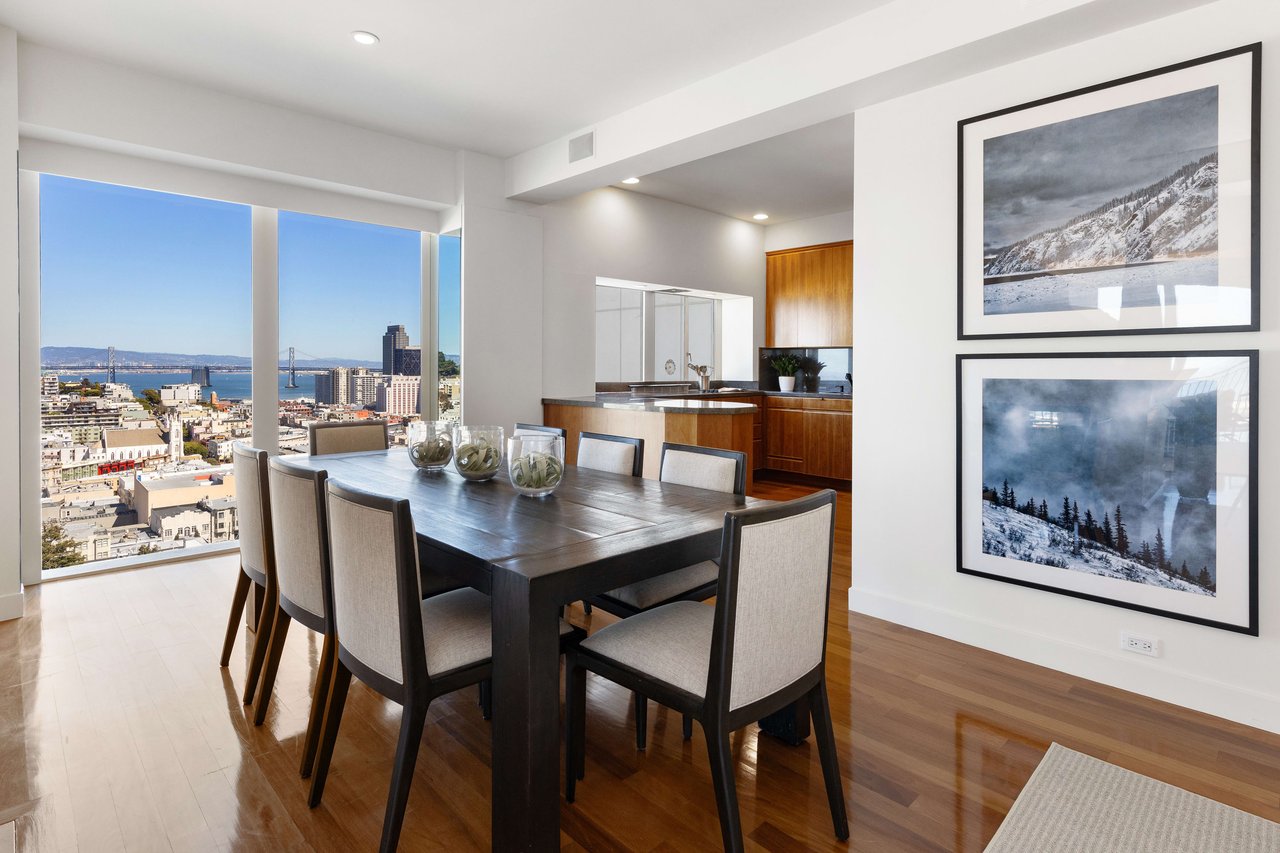 Showcase North Bay View Apartment