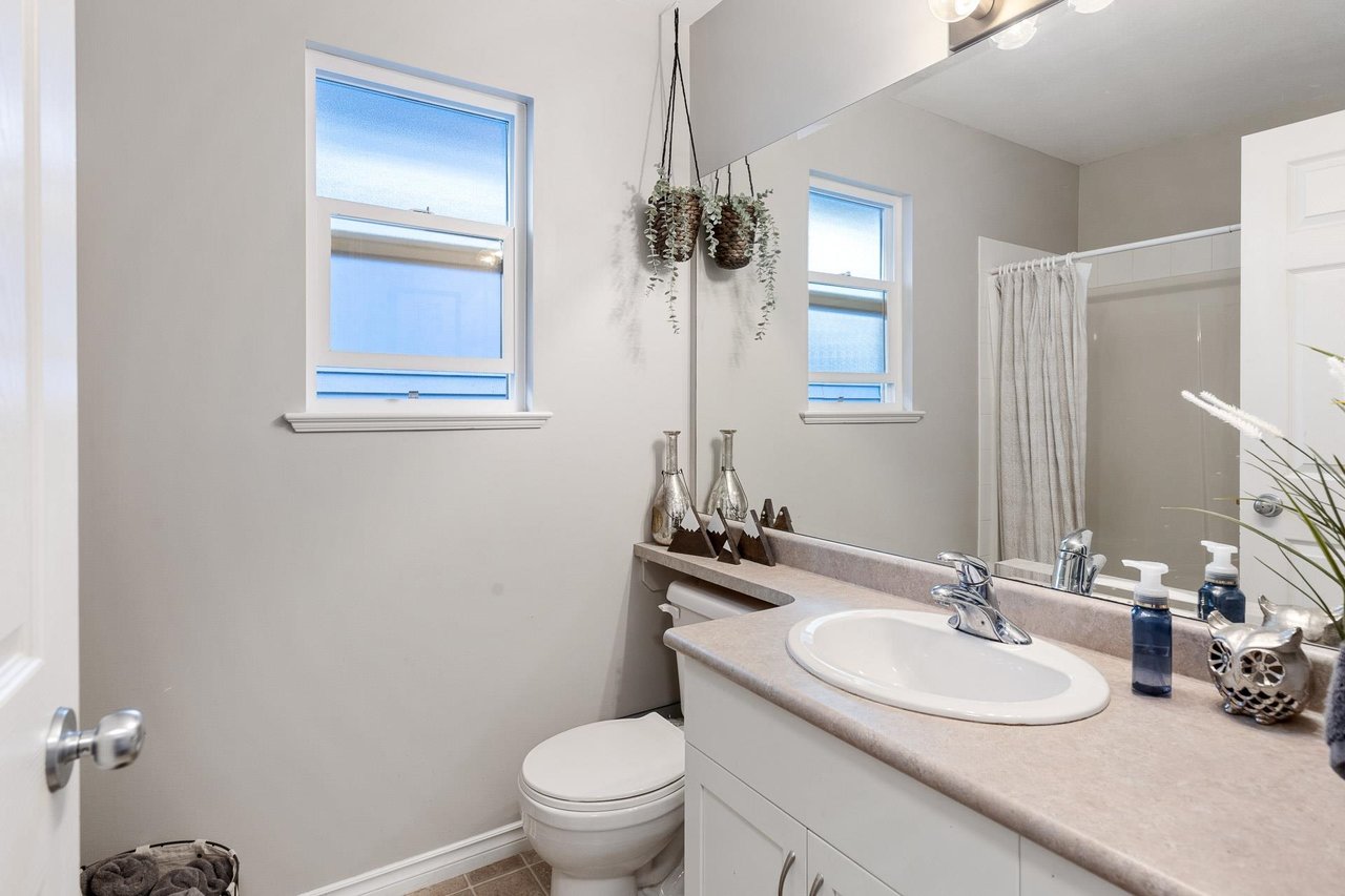 23756 Kanaka Wy