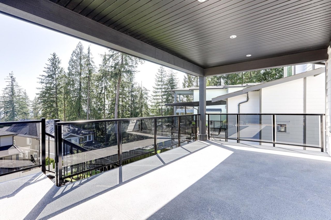 3504 Highland Dr