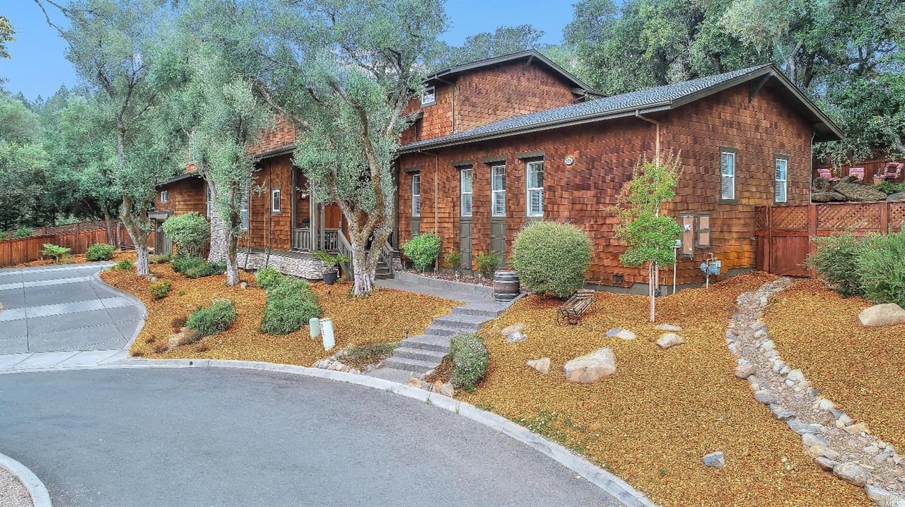 824 Olive Glen Ct