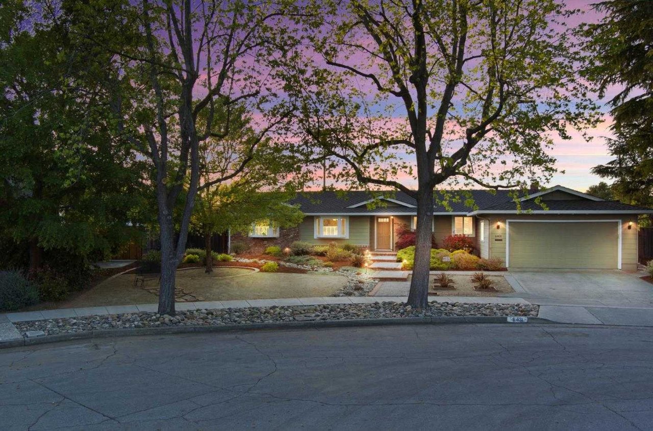 6431 El Paseo DR