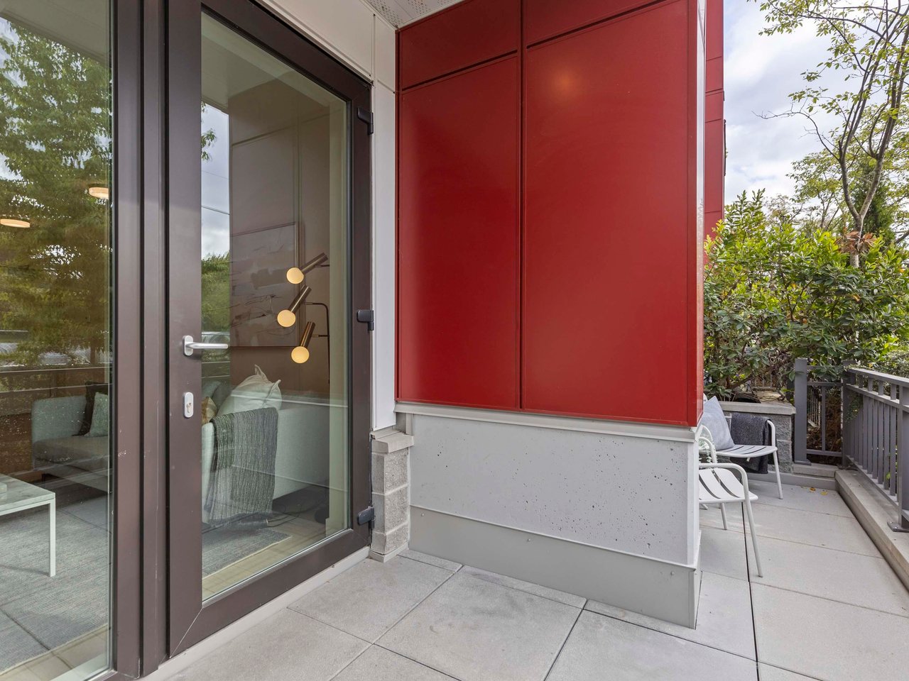 103-108 E 35th Ave