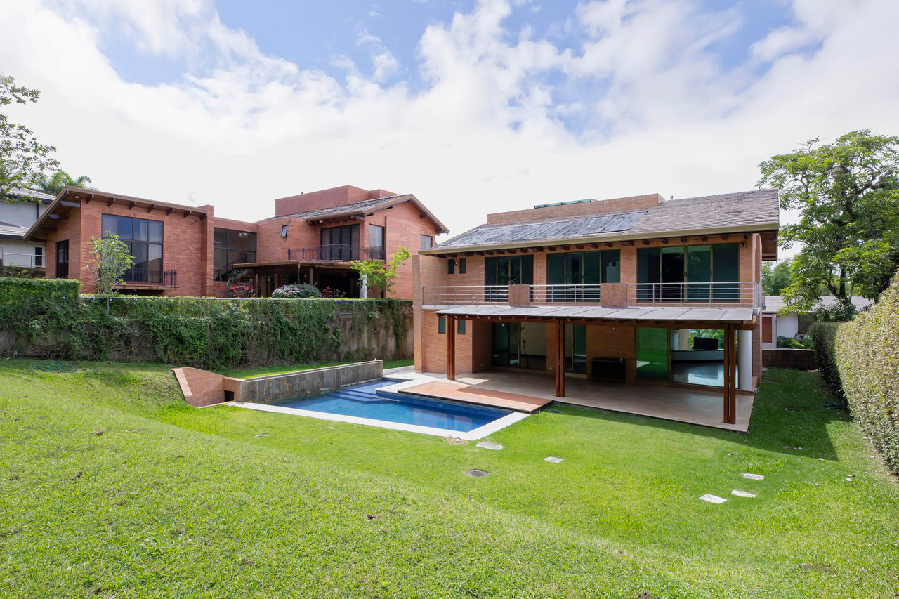 Terrace View Colonial Home, Escazu, San Jose