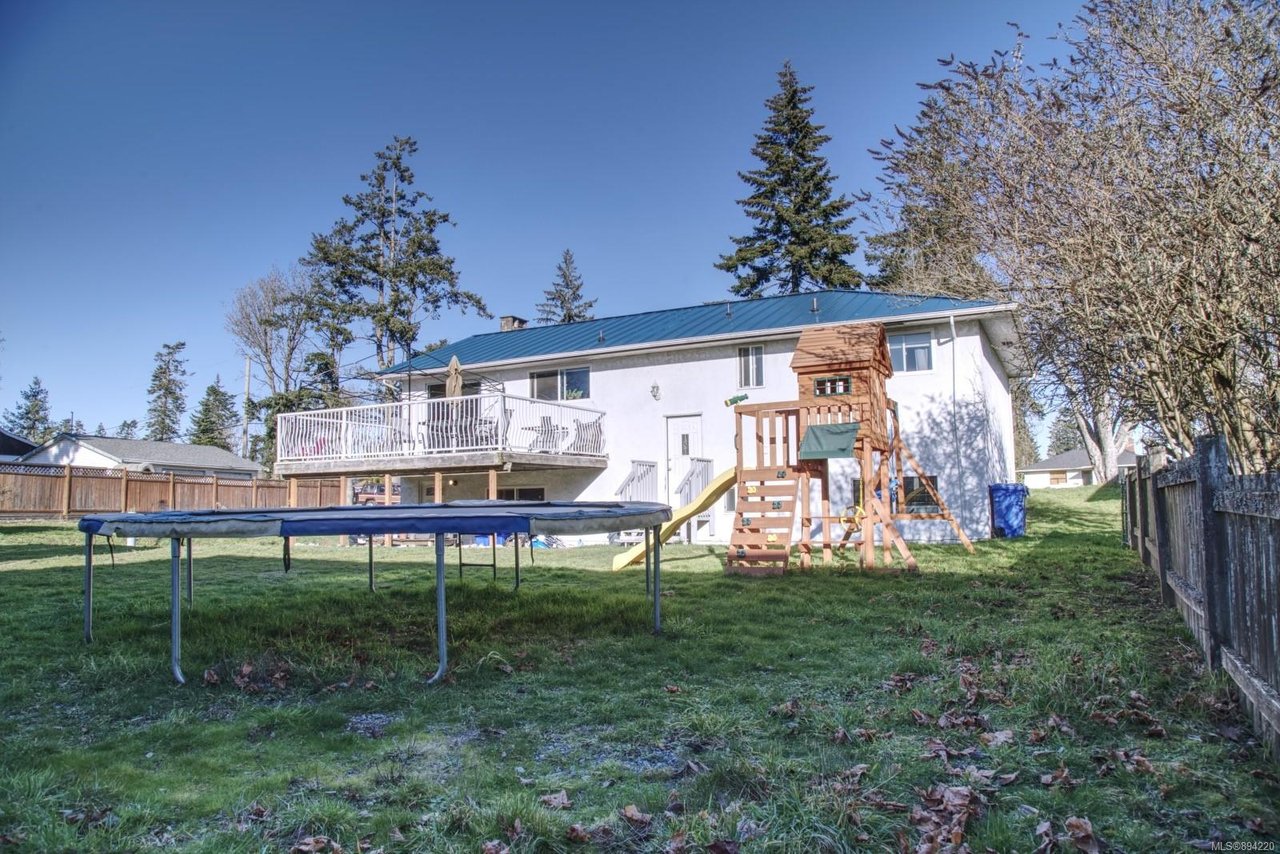 2090 Townsend Rd
