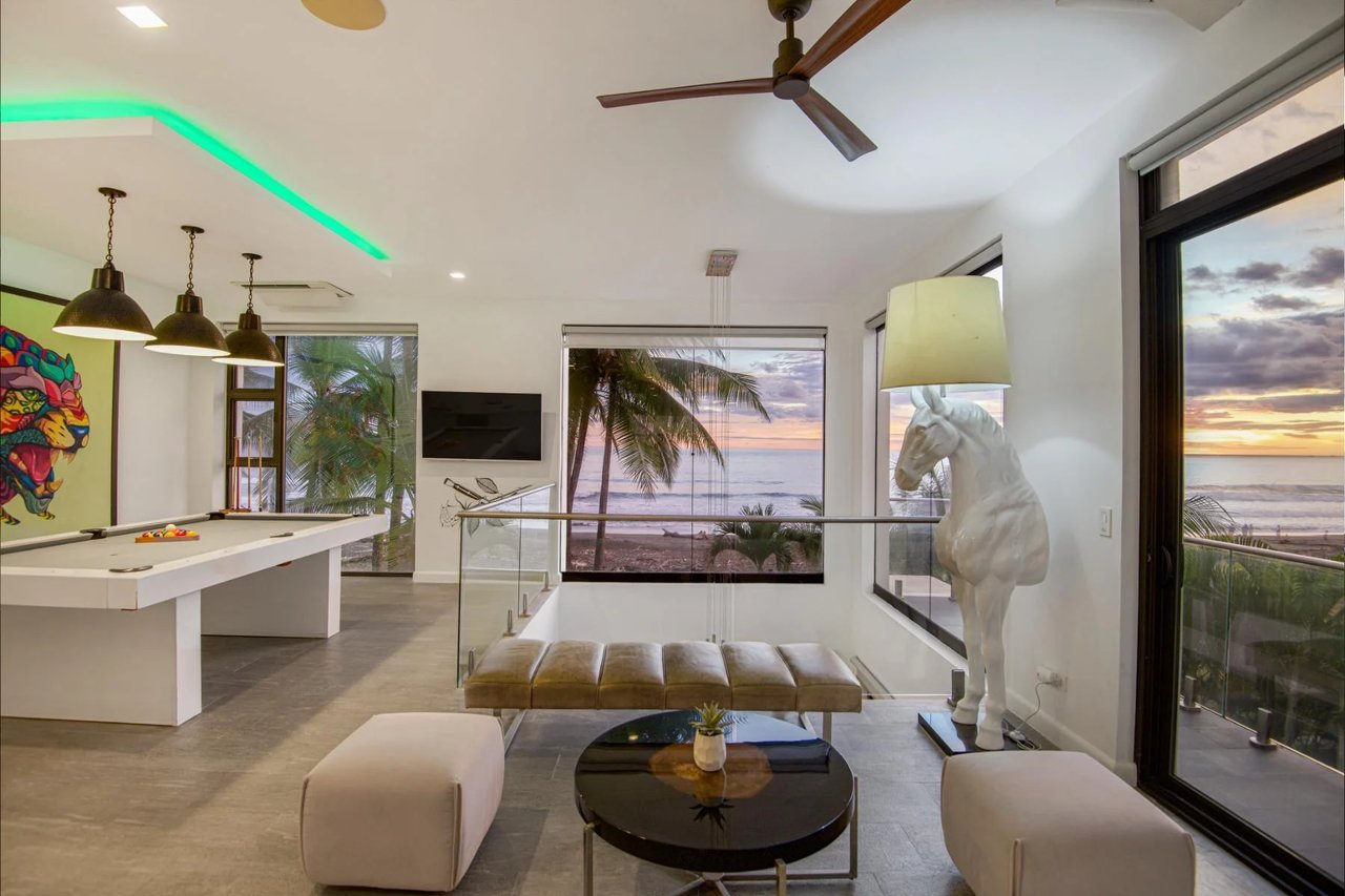 Titled Beachfront Luxury Estate, Jaco, Puntarenas
