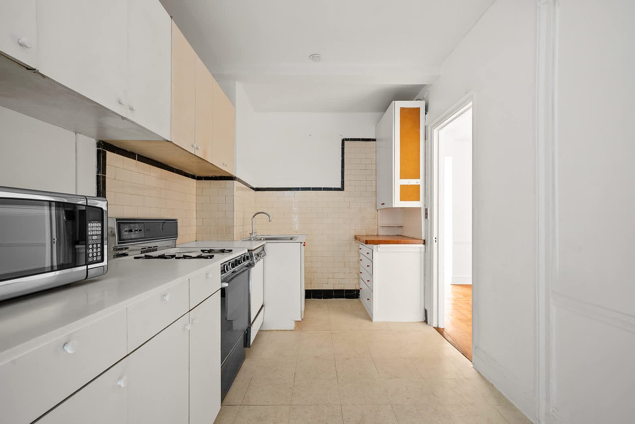 400 West End Avenue Unit 2A