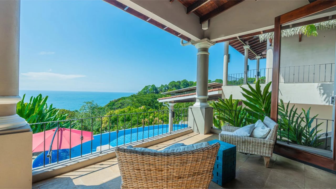 Solar Powered Coastal Luxury Estate, Dominical, Puntarenas